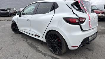 Foto pieza de coche