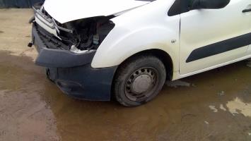 Foto pieza de coche