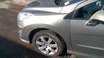 Foto pieza de coche