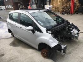 Foto pieza de coche
