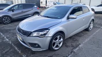 Foto pieza de coche