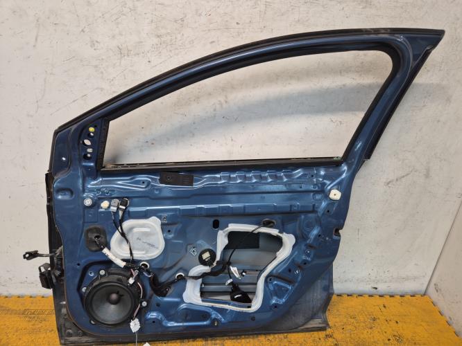 Porte avant droit RENAULT MEGANE 4 outlet PHASE 1 801001148R