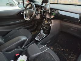 Foto pieza de coche