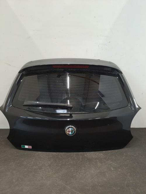 Image Malle/Hayon arriere - ALFA ROMEO MITO