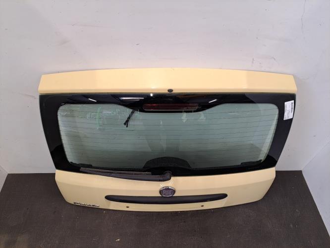 Image Malle/Hayon arriere - FIAT PANDA 2
