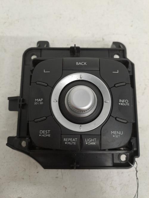 Image Commande GPS - RENAULT MEGANE 3