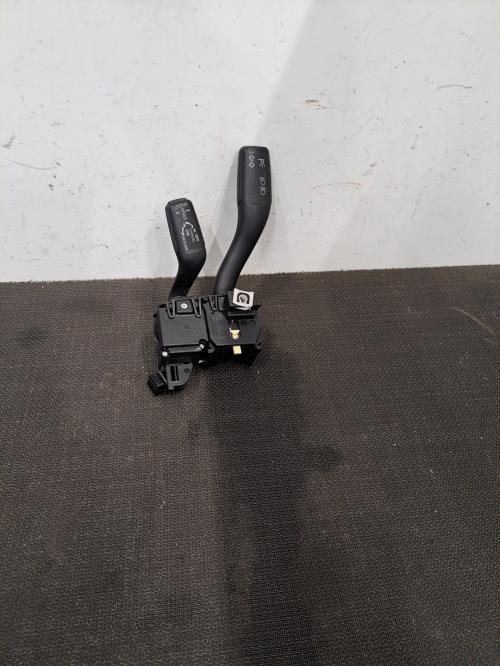 Image Com (Bloc Contacteur Tournant+Commodo Essuie Glace+Commodo Phare) - AUDI A3 2