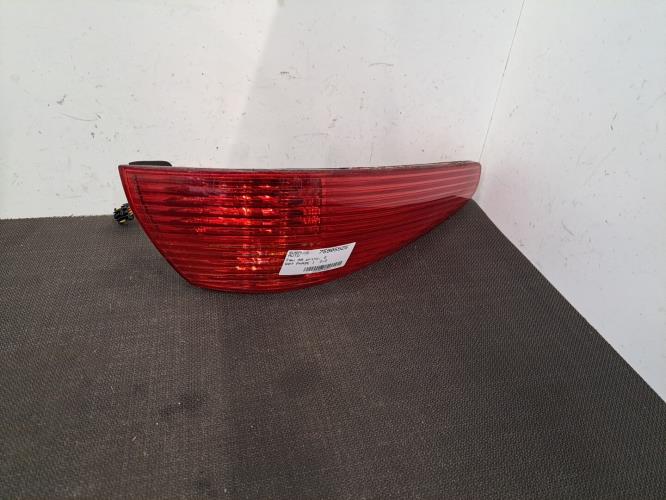 Image Feu arriere principal gauche (feux) - PEUGEOT 607