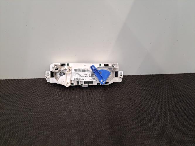 Image Commande chauffage - RENAULT MEGANE 3