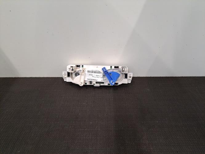 Image Commande chauffage - RENAULT MEGANE 3
