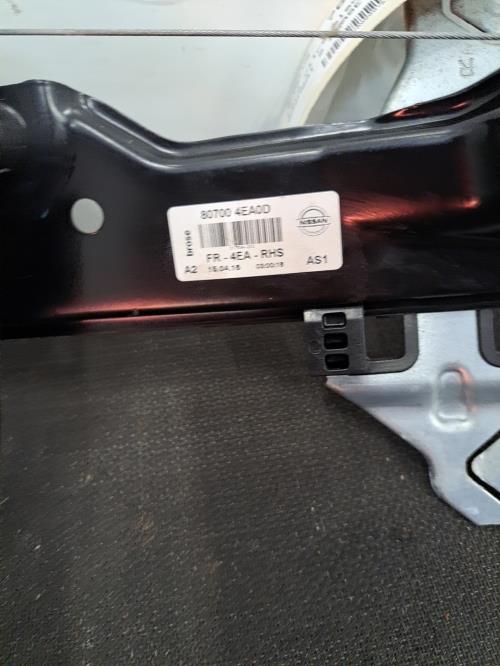 Image Leve vitre electrique avant droit - NISSAN QASHQAI 2