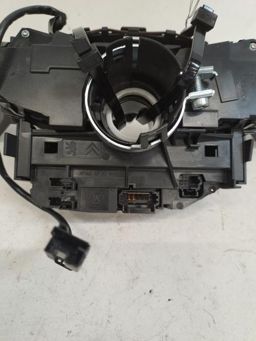 Image Com (Bloc Contacteur Tournant+Commodo Essuie Glace+Commodo Phare) - CITROEN DS4