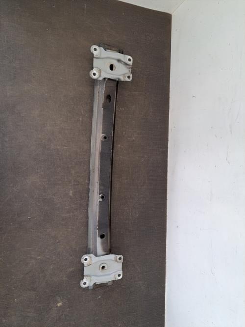 Image Renfort pare choc arriere (traverse) - VOLVO C 30