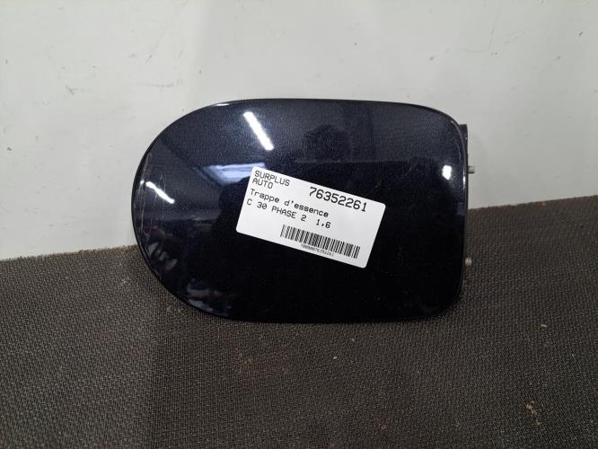 Image Trappe d'essence - VOLVO C 30