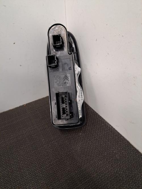 Image Interrupteur de leve vitre - PEUGEOT 308 1 SW
