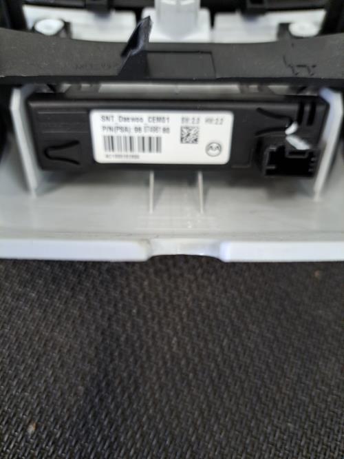 Image Eclairage de plafonnier - PEUGEOT 508 1 SW