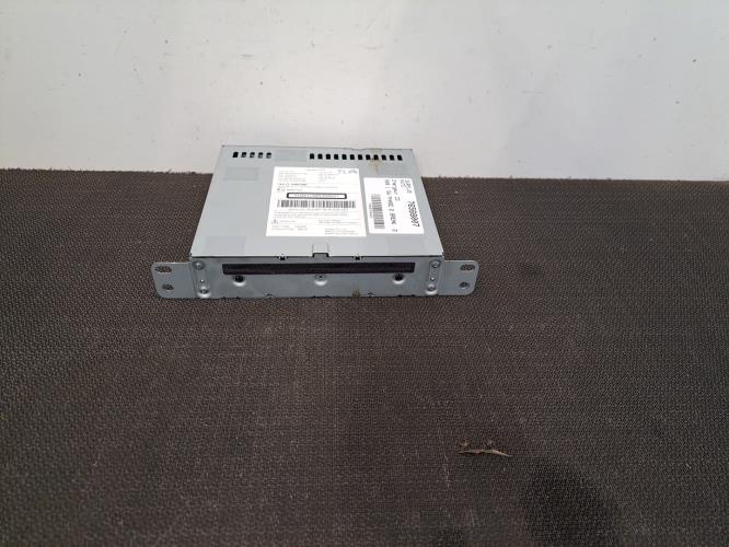 Image Chargeur CD - PEUGEOT 508 1 SW