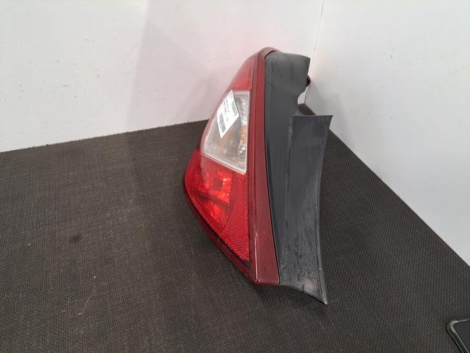 Image Feu arriere principal gauche (feux) - OPEL CORSA D