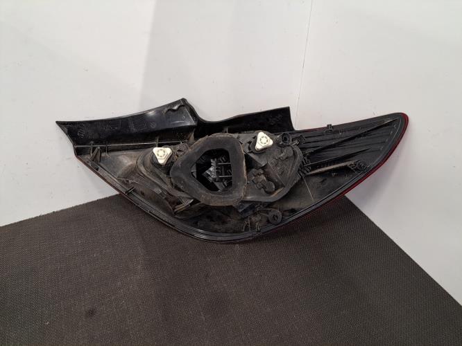 Image Feu arriere principal gauche (feux) - OPEL CORSA D