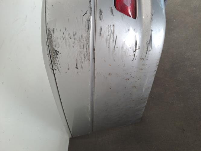 Image Pare choc arriere - PEUGEOT 306