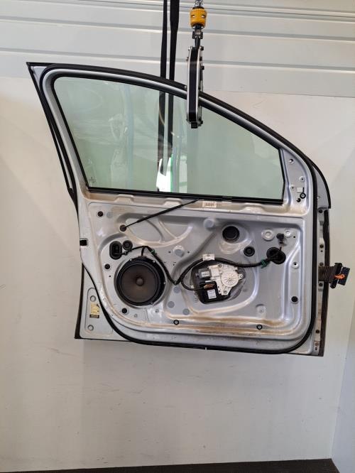 Image Porte avant gauche - VOLKSWAGEN GOLF 5