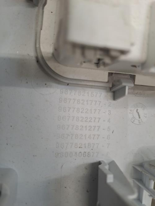 Image Eclairage de plafonnier - PEUGEOT 308 2 SW