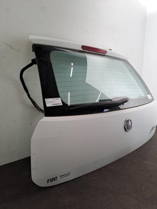 Image Malle/Hayon arriere - FIAT GRANDE PUNTO