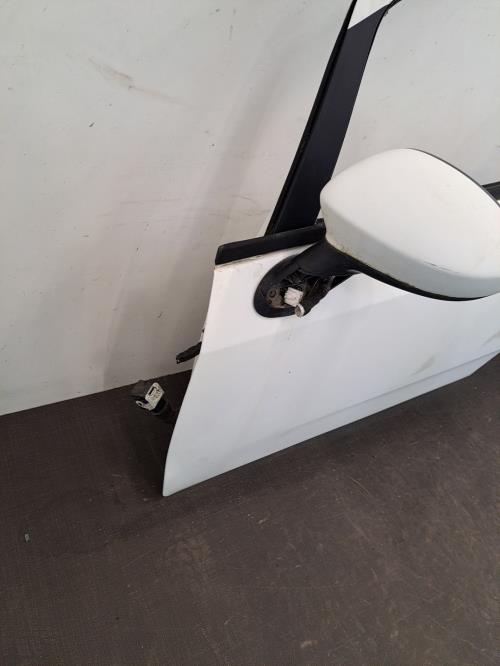Image Porte avant gauche - FIAT GRANDE PUNTO