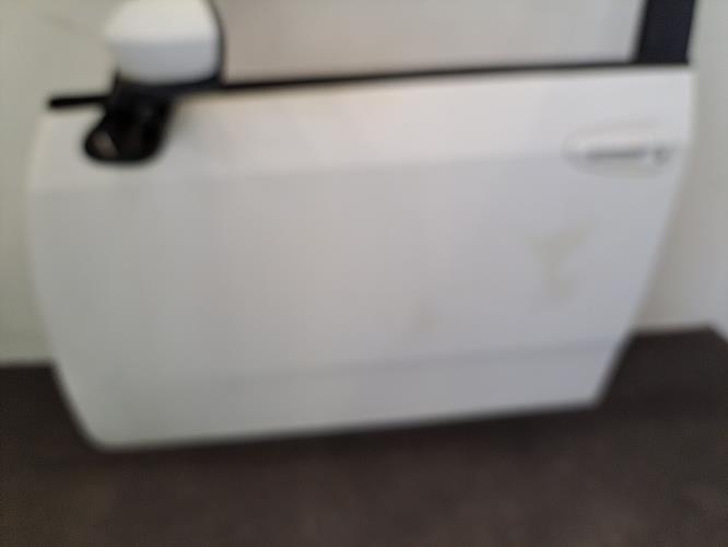 Image Porte avant gauche - FIAT GRANDE PUNTO