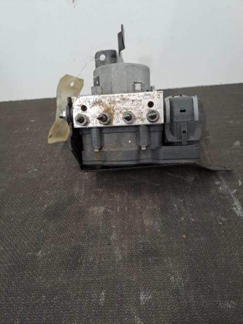 Image Bloc ABS (freins anti-blocage) - RENAULT CLIO 4