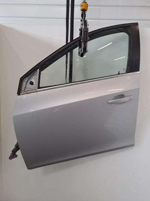 Image Porte avant gauche - CHEVROLET CRUZE