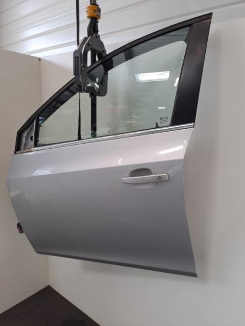 Image Porte avant gauche - CHEVROLET CRUZE