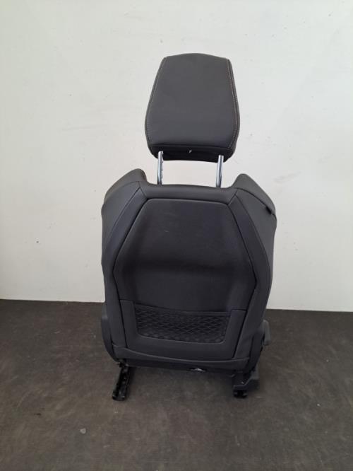 Image Interieur complet - PEUGEOT 3008 2
