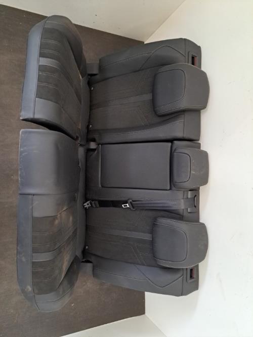 Image Interieur complet - PEUGEOT 3008 2