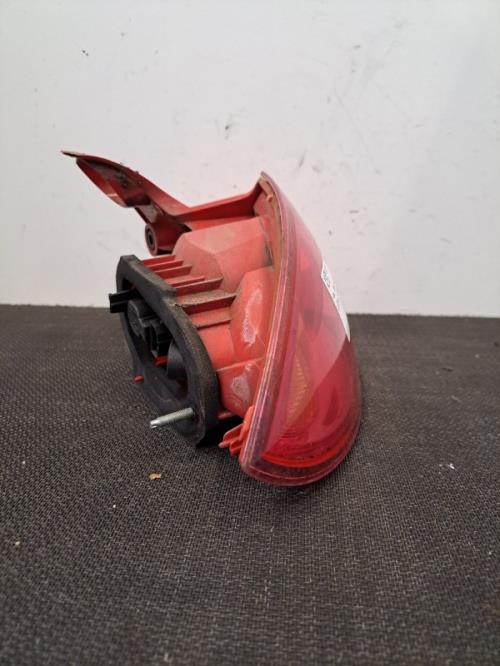 Image Feu arriere principal gauche (feux) - SEAT LEON 2