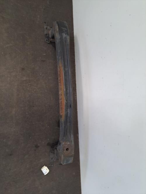 Image Renfort pare choc avant (traverse) - SEAT LEON 2