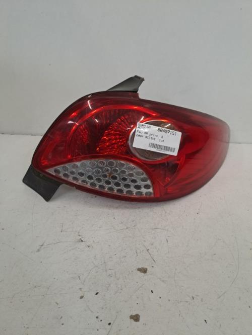 Image Feu arriere principal droit (feux) - PEUGEOT 206+