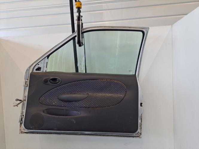 Image Porte avant droit - FORD FIESTA 4