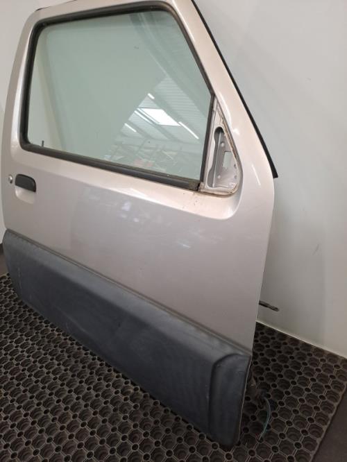 Image Porte avant droit - SUZUKI JIMNY 1