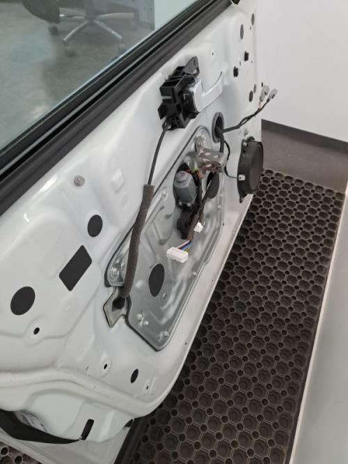 Image Porte avant gauche - NISSAN QASHQAI 1