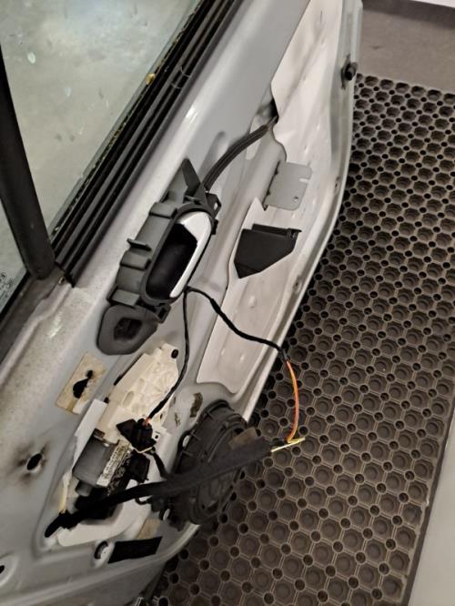 Image Porte avant droit - PEUGEOT 407