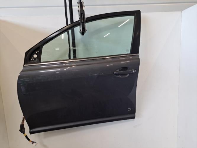 Image Porte avant gauche - TOYOTA AVENSIS 2