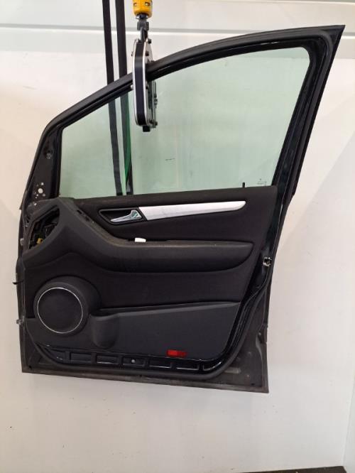 Image Porte avant droit - MERCEDES CLASSE B 245