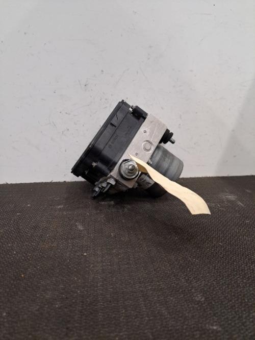 Image Bloc ABS (freins anti-blocage) - PEUGEOT 3008 2