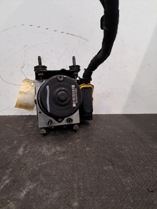 Image Bloc ABS (freins anti-blocage) - CITROEN C5 1