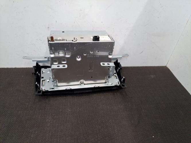 Image Autoradio d'origine - NISSAN QASHQAI 2