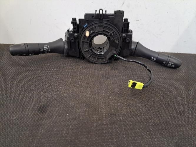 Image Com (Bloc Contacteur Tournant+Commodo Essuie Glace+Commodo Phare) - NISSAN QASHQAI 2