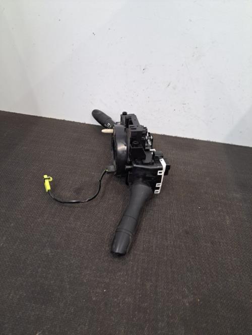 Image Com (Bloc Contacteur Tournant+Commodo Essuie Glace+Commodo Phare) - NISSAN QASHQAI 2