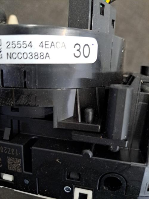 Image Com (Bloc Contacteur Tournant+Commodo Essuie Glace+Commodo Phare) - NISSAN QASHQAI 2