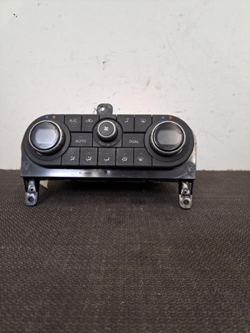 Image Commande chauffage - NISSAN QASHQAI 1